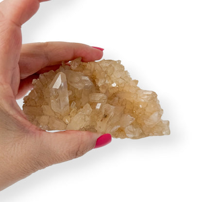 Large Quartz Cluster