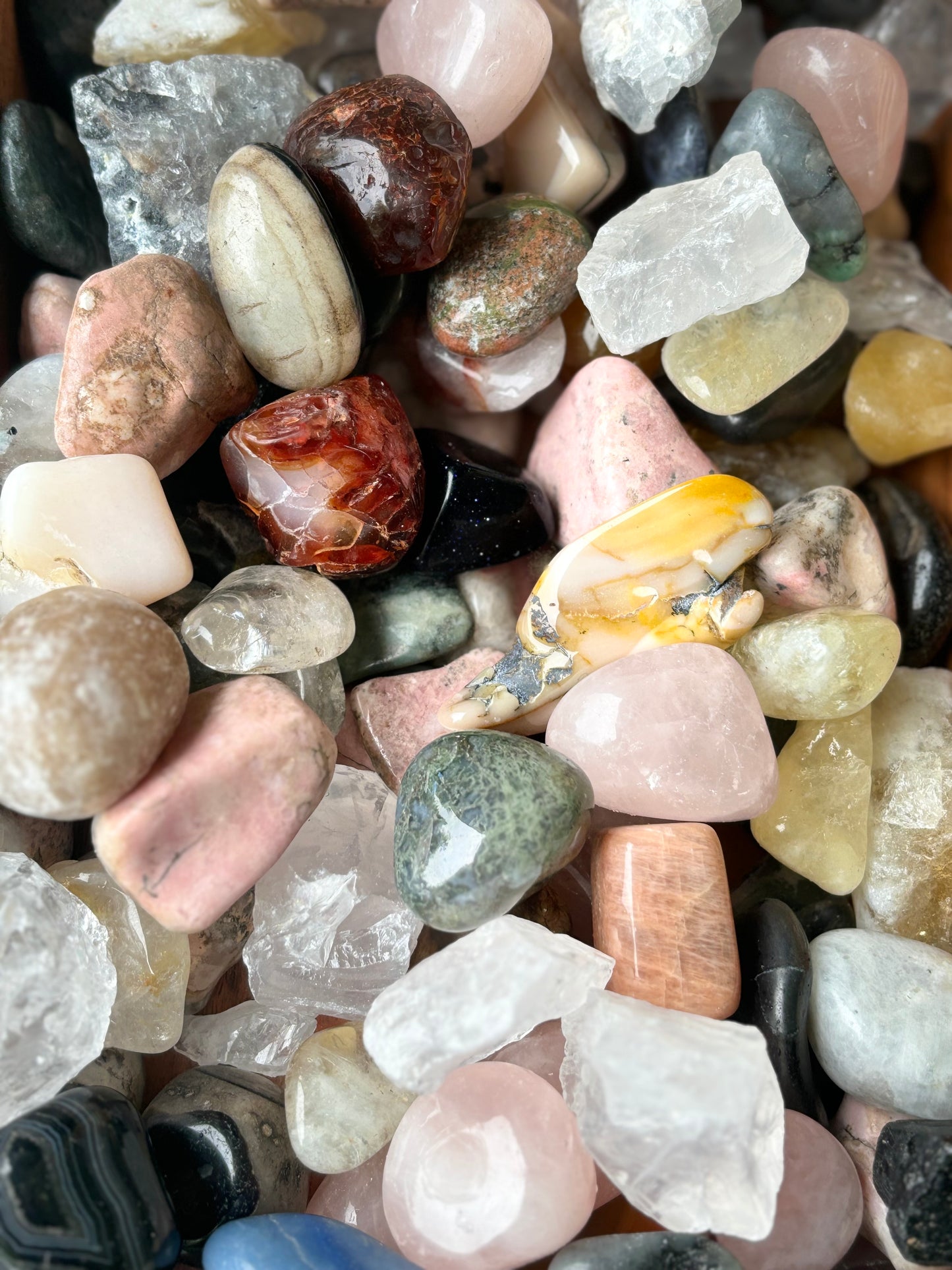 4 Pocket Crystals - Intuitively Chosen for You