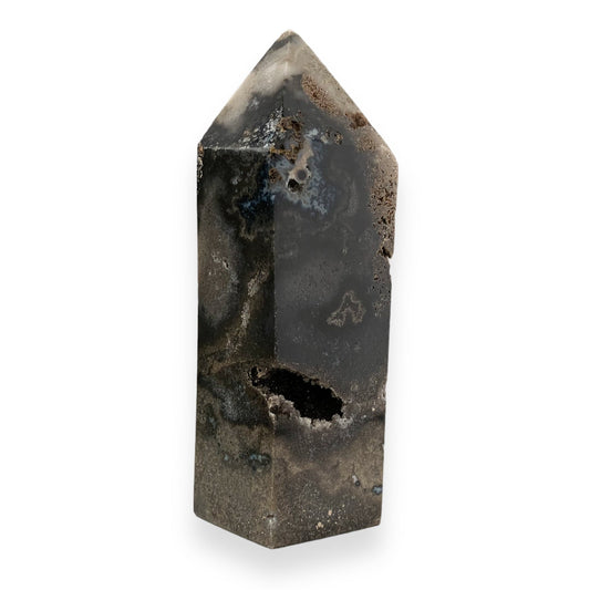 Drusy Agate Tower, featuring charming drusy pockets.